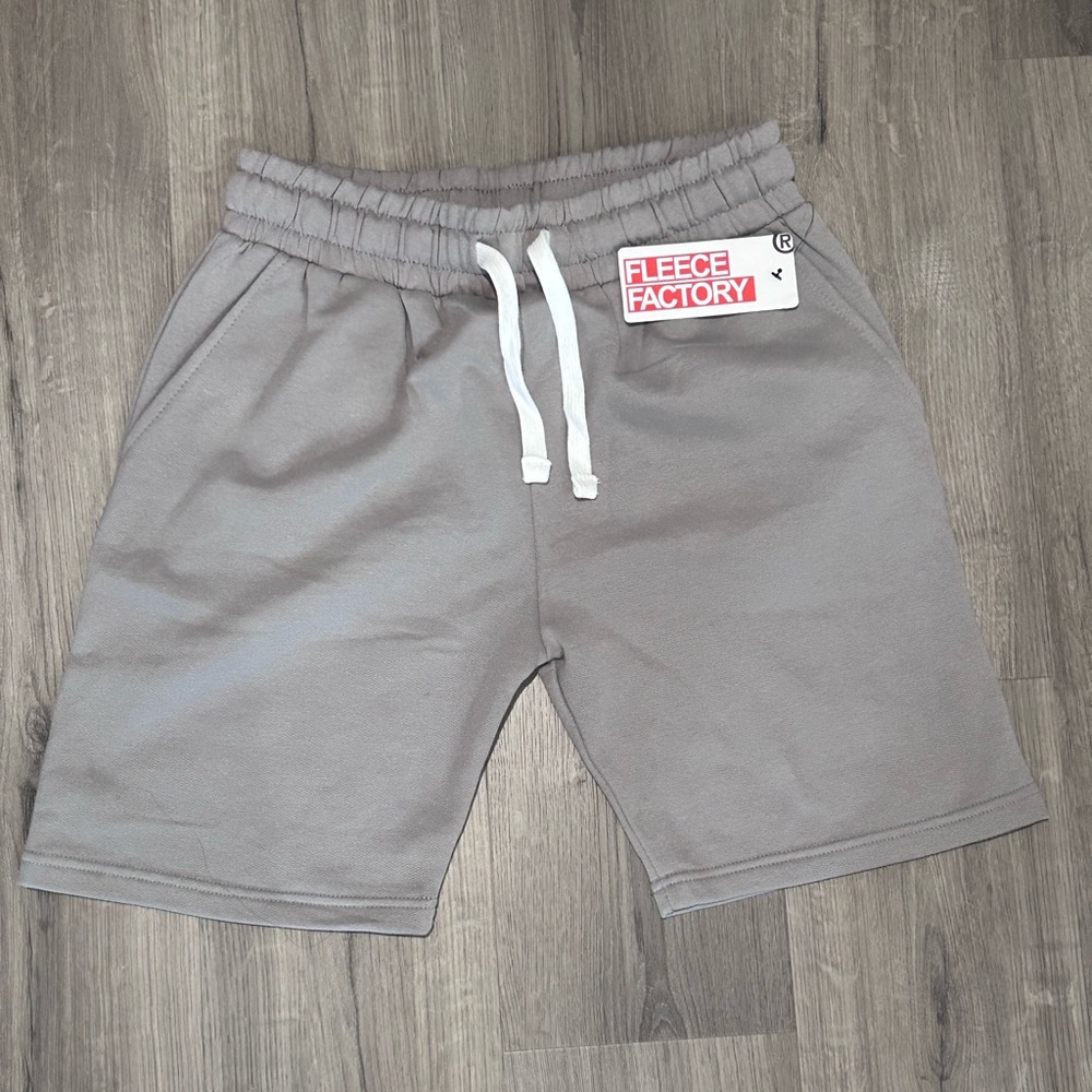 ❥𝗙𝗟𝗘𝗘𝗖𝗘 𝗙𝗔𝗖𝗧𝗢𝗥𝗬: Men’s Core Fleece Shorts